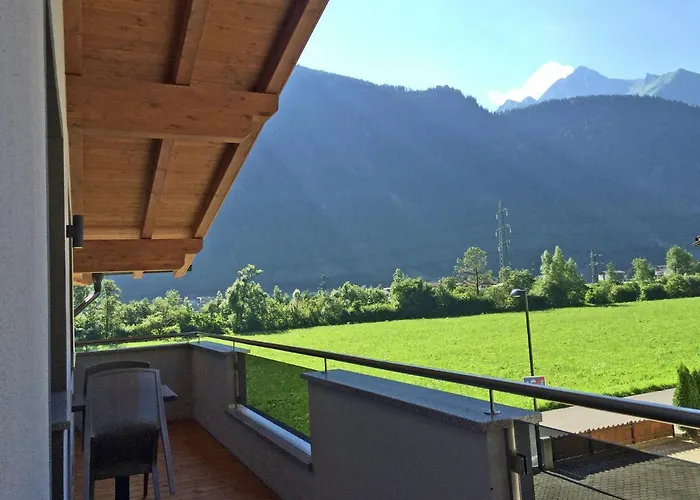 In Near Lifts Daire *