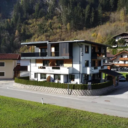 Flat Near Four Lifts In * Mayrhofen