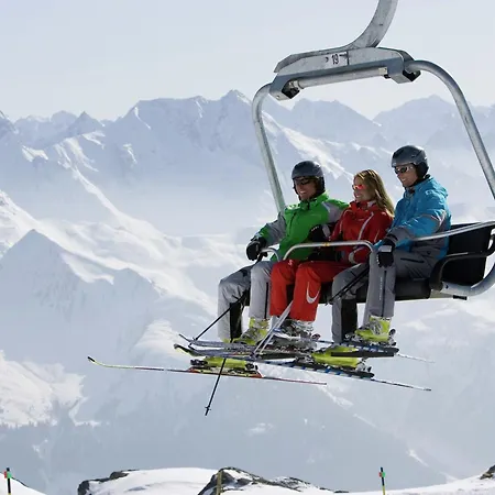 Flat Near Four Lifts In